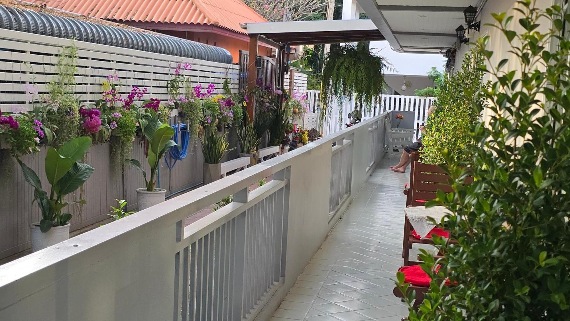 The Phen House Hotel Hua Hin Exterior photo
